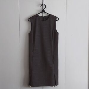 Theory Black Dot Jacquard Vent Front Sleeveless Shift Dress Size 4 Brown Blue